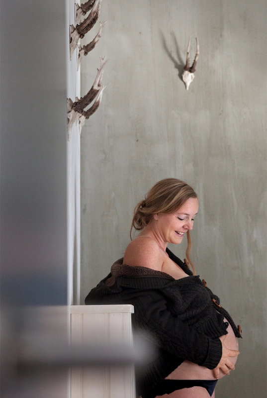D17269-18-suenderhuse-photographie-melle-fotografin-familie-family-familienshooting-schwangerschaft-