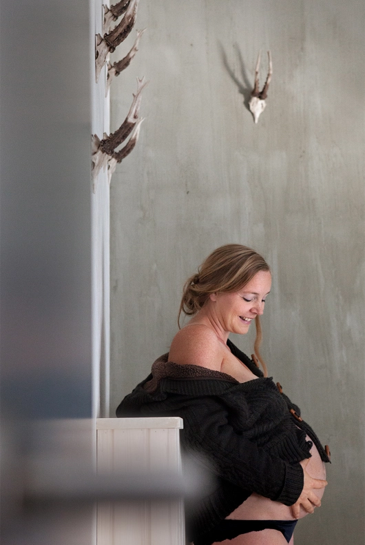 D17269-18-suenderhuse-photographie-melle-fotografin-familie-family-familienshooting-schwangerschaft-