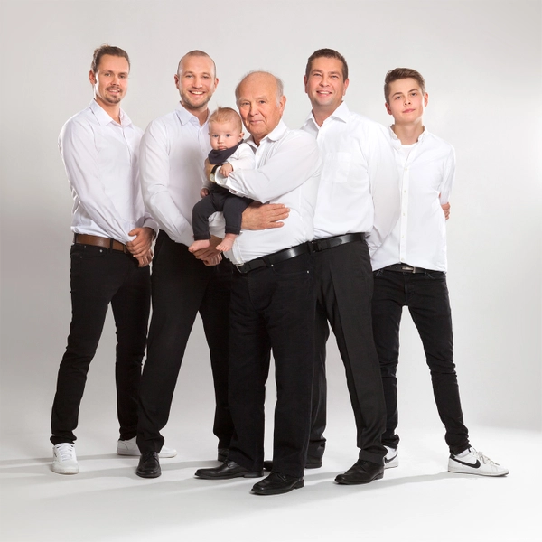 18-suenderhuse-photographie-melle-fotografin-familie-family-familienshooting-freunde-friends.jpg