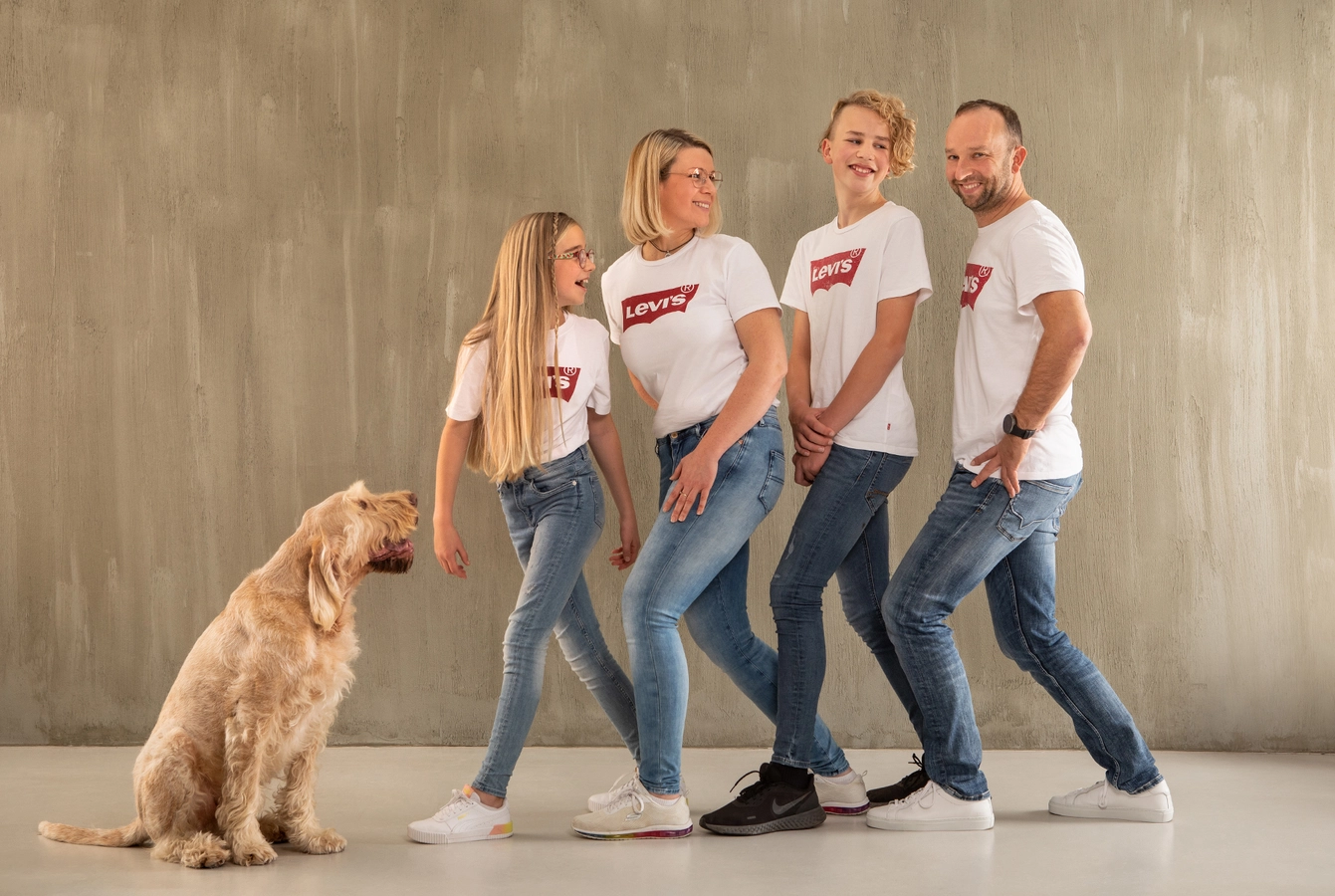 22-suenderhuse-photographie-melle-fotografin-familie-family-familienshooting-freunde-friends.JPG