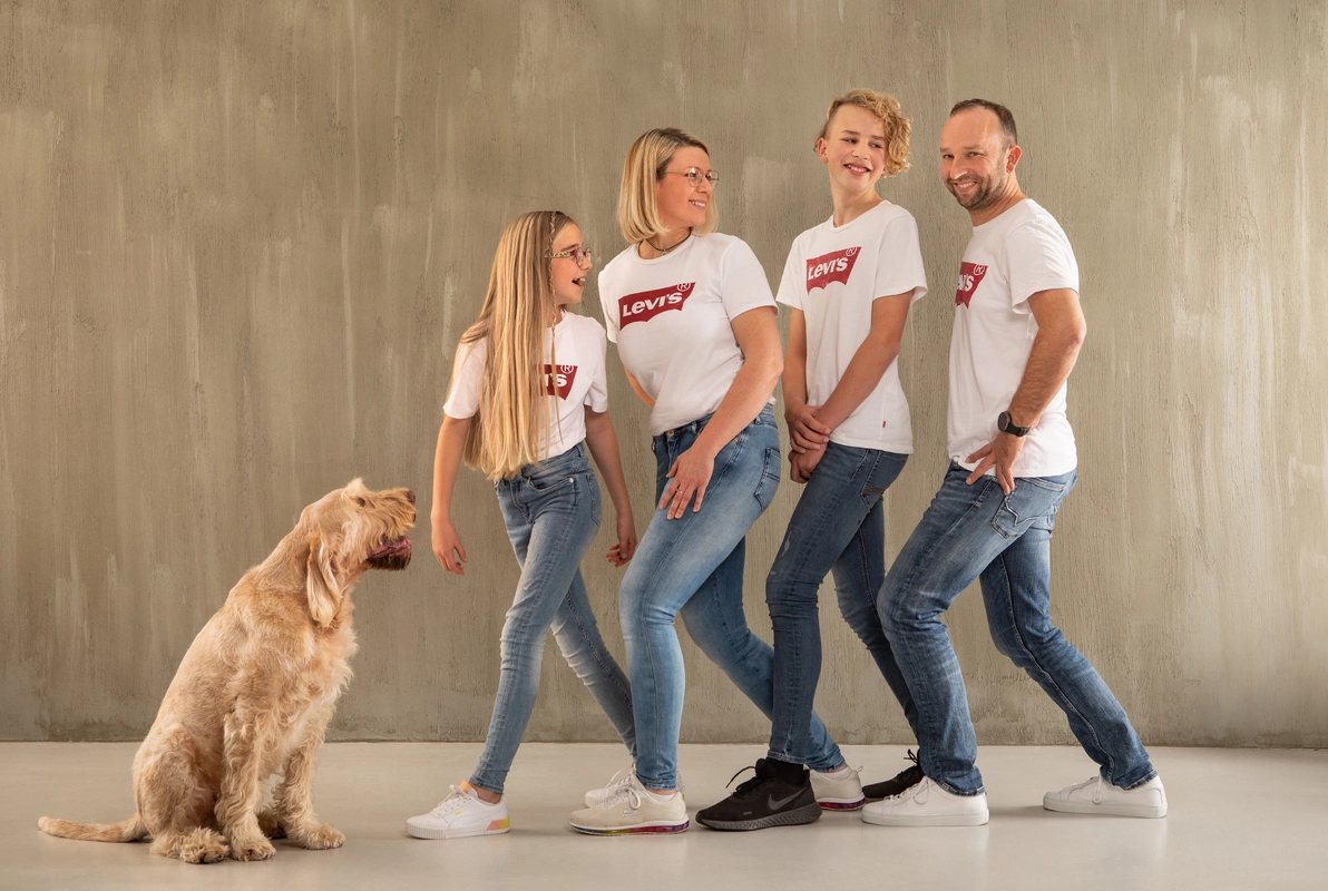 22-suenderhuse-photographie-melle-fotografin-familie-family-familienshooting-freunde-friends.JPG