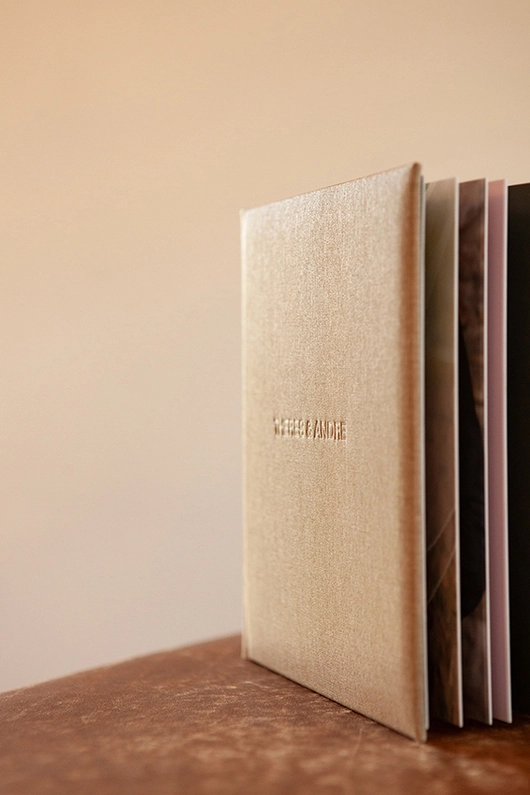 Hochzeitsalbum_beige-05-suenderhuse-photographie-melle-fotografin-produkte-bilder-bilderahmen-leinwa