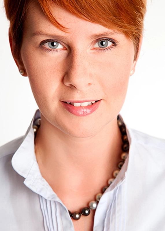 suenderhuse-photographie-melle-fotografin-businessfotografie-bewerbung-karriere-D12460-15kl.jpg