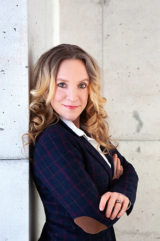 suenderhuse-photographie-melle-fotografin-businessfotografie-bewerbung-karriere-D16286-11kl.jpg