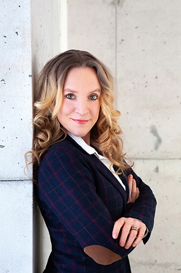 suenderhuse-photographie-melle-fotografin-businessfotografie-bewerbung-karriere-D16286-11kl.jpg